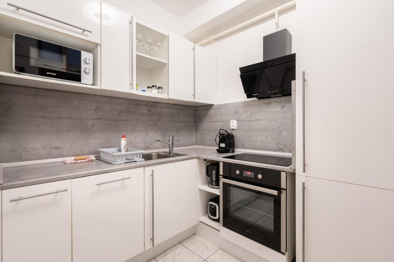 Zensen Nest Apartment Budapest Eksteriør billede